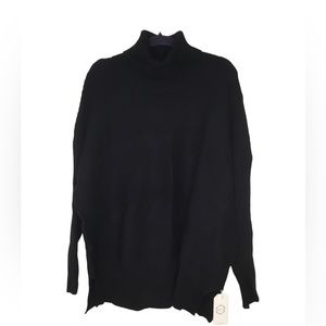 Lillusory Turtle Neck Sweater- Size Large- Black NWT